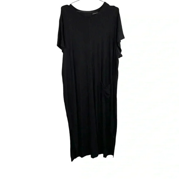 Universal Standard Black Ribbed Short Sleeve Maxi Dress - Picture 1 of 7